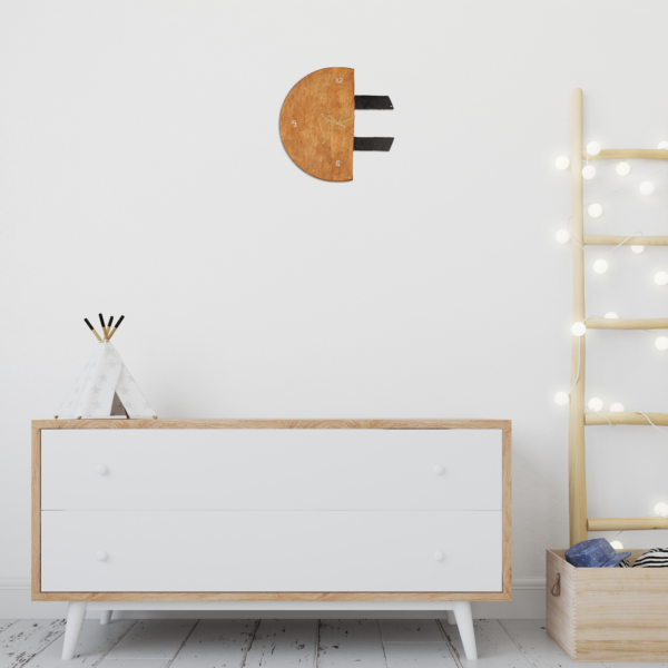 Pallet Wood Deziner Wall Clock - Image 3