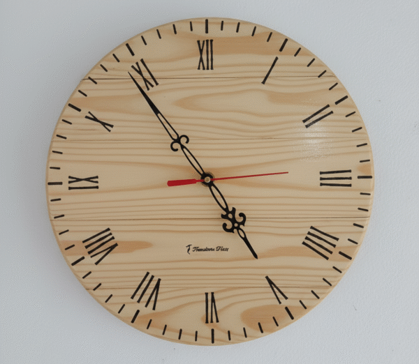 Pallet Wood Round Shape Wall Clock - Image 3