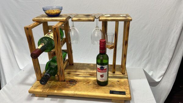 Transcento Décor Pallet Wood Comprehensive Bar Set Up - Image 2