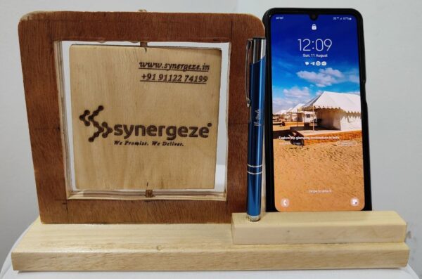 Rotating Plate Corporate Gifting Mobile Stand - Image 3