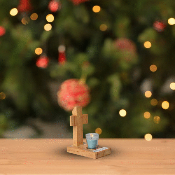 Pallet wood Cross with candle holder - Image 4